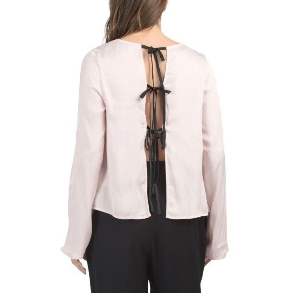 NWT FREE PEOPLE Aarabella Blouse Pink Romantic Back Tie Bow Top feminine Chic S